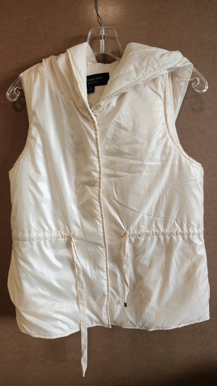 Marc New York Andrew Marc Vest Womens XS Hooded Satin Champagne Puffer J62